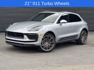 2026 Porsche Macan's photo