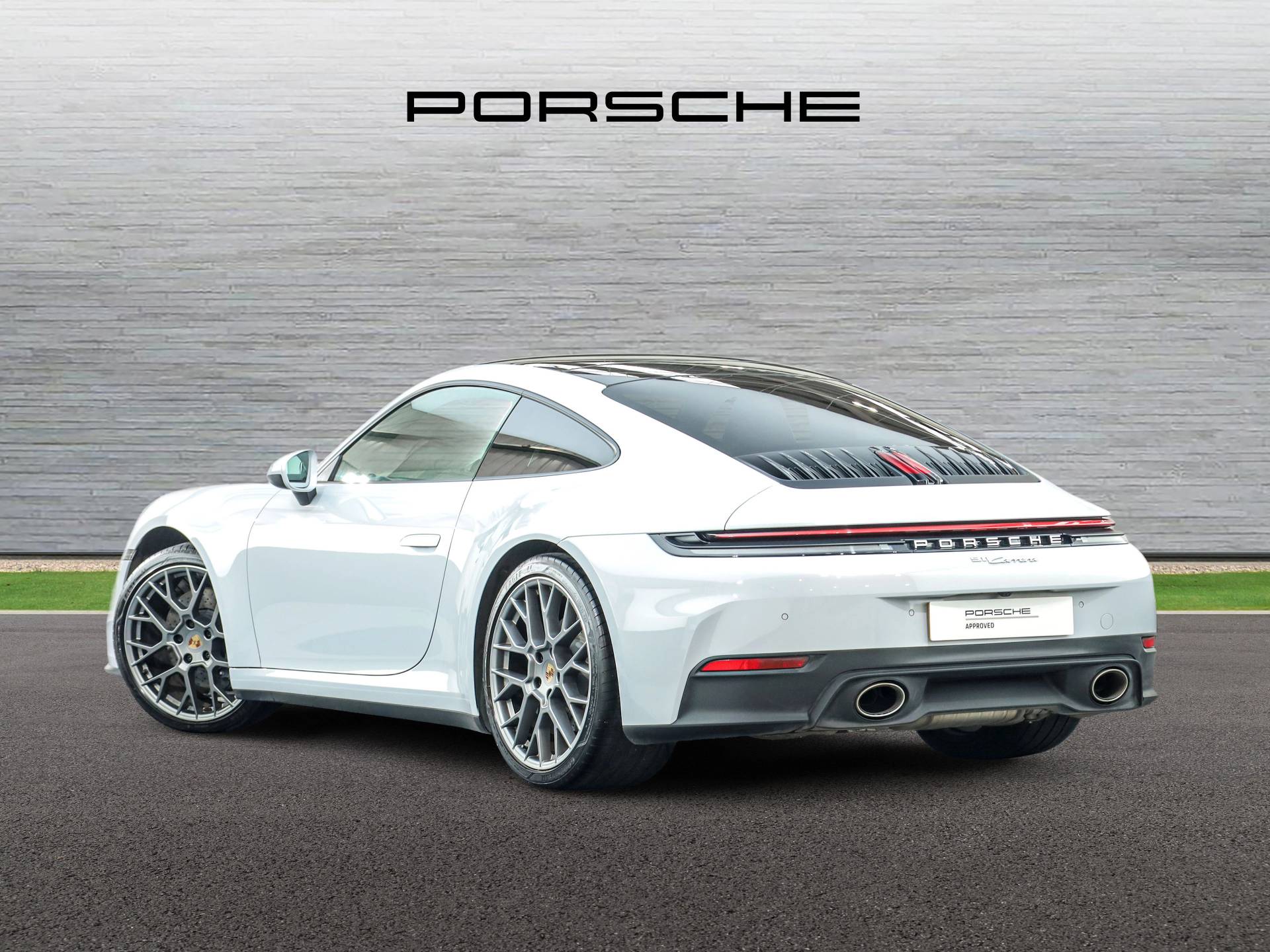 911 Carrera, photo 2 of 31