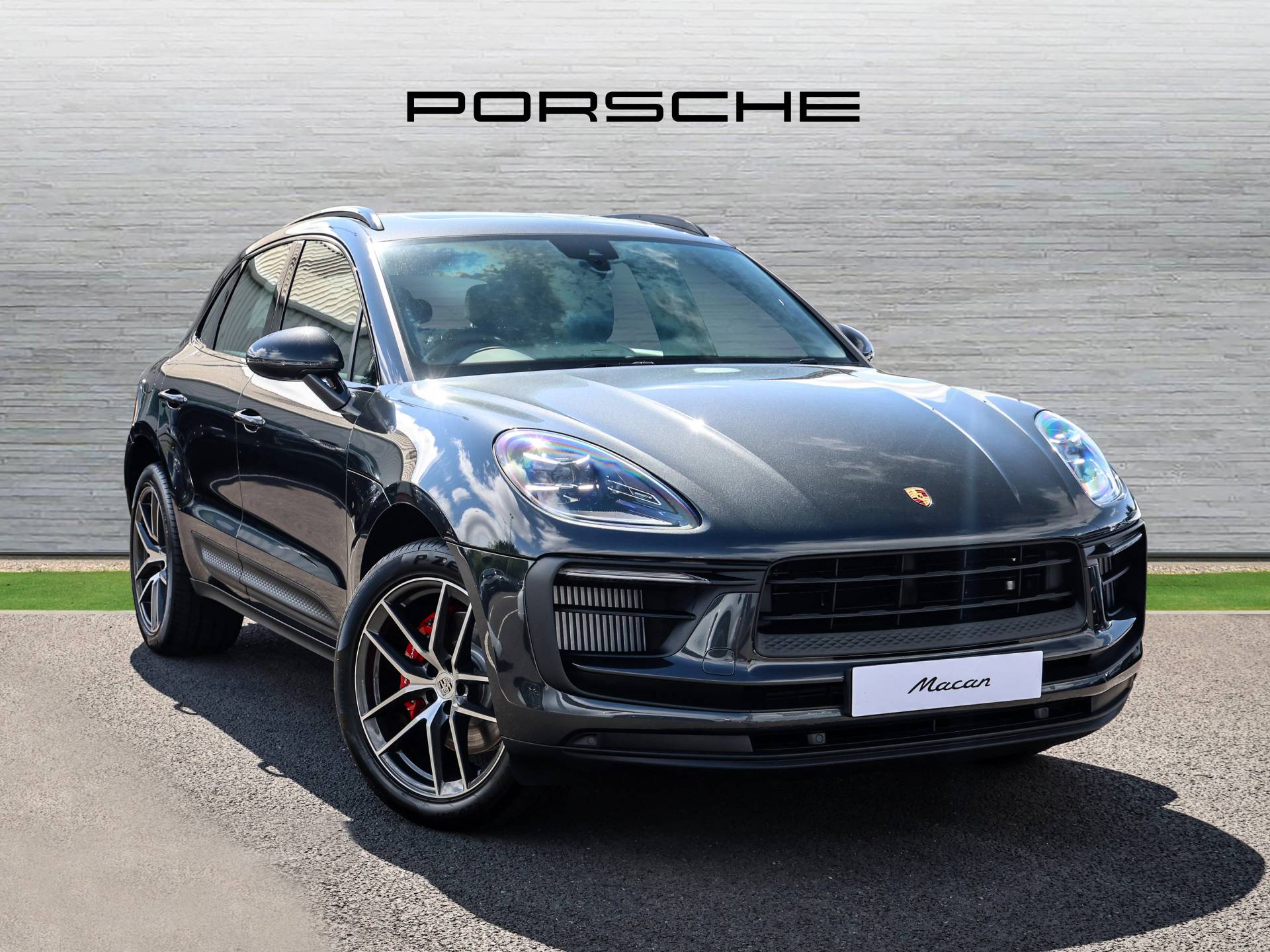 Macan S, photo 1 of 28