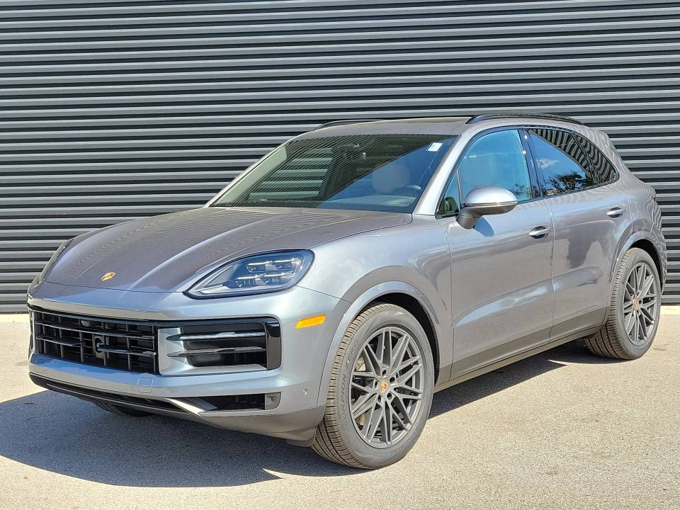 2026 Porsche Cayenne Base