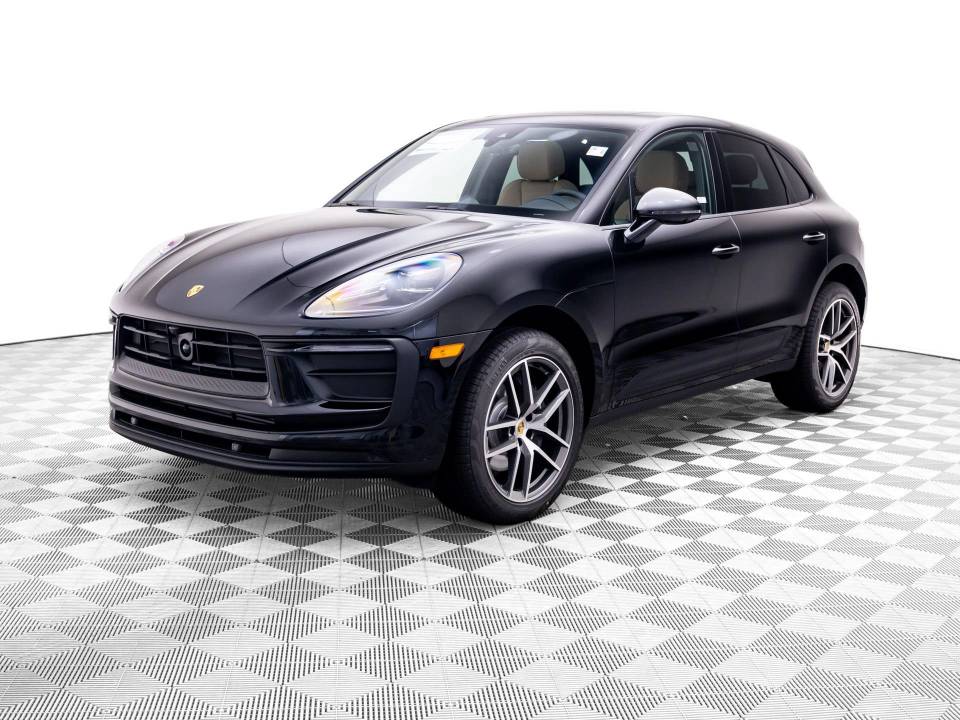 2026 Porsche Macan