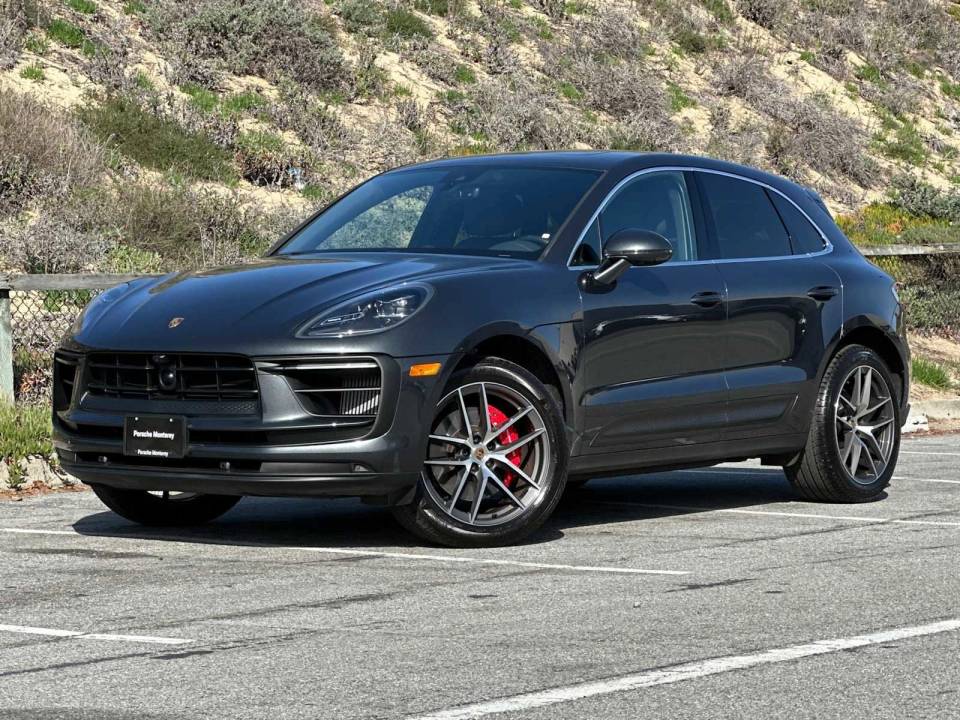 2025 Porsche Macan S