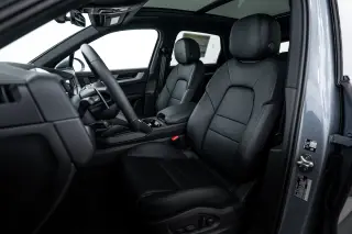 2026 Porsche Cayenne S E-Hybrid - Photo 37