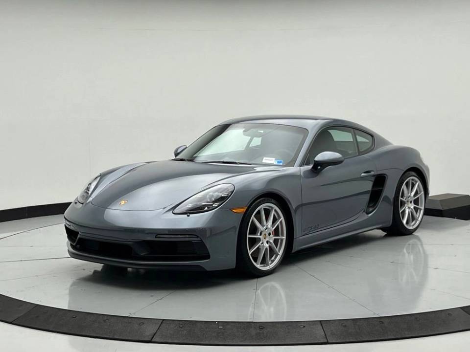 2025 Porsche 718