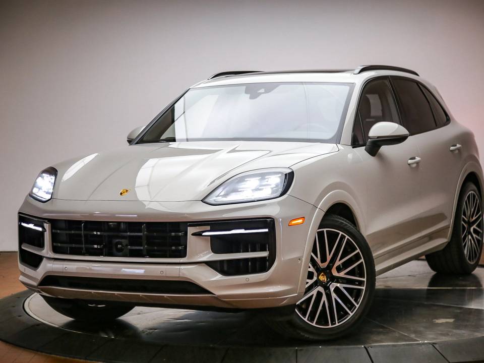 2024 Porsche Cayenne