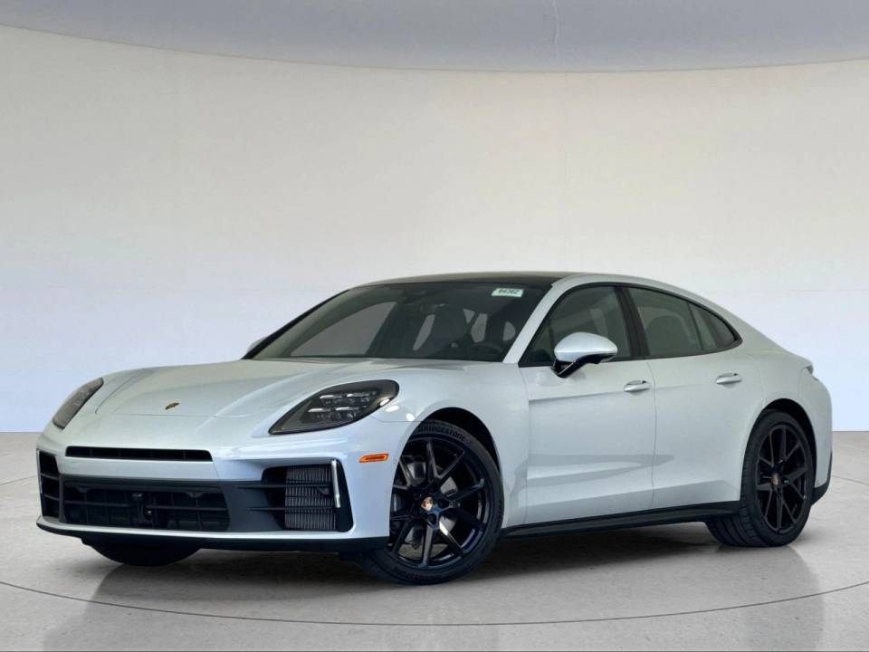 2026 Porsche Panamera