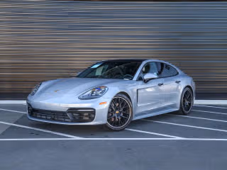 2023 Porsche Panamera