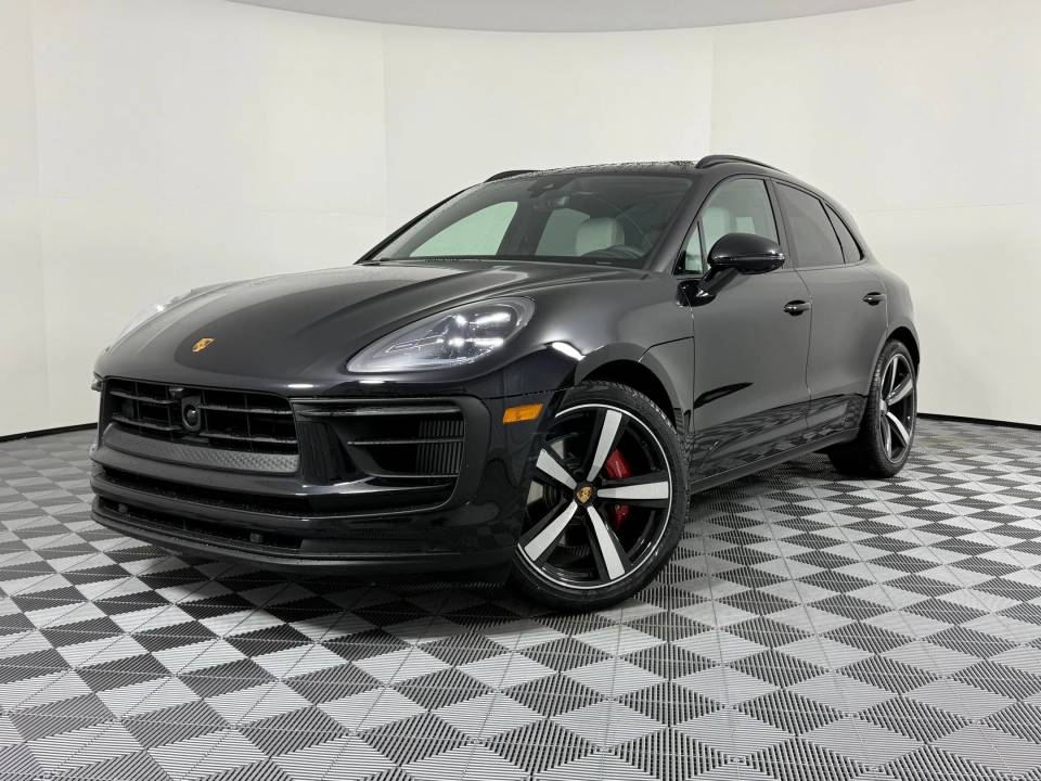 2026 Porsche Macan S