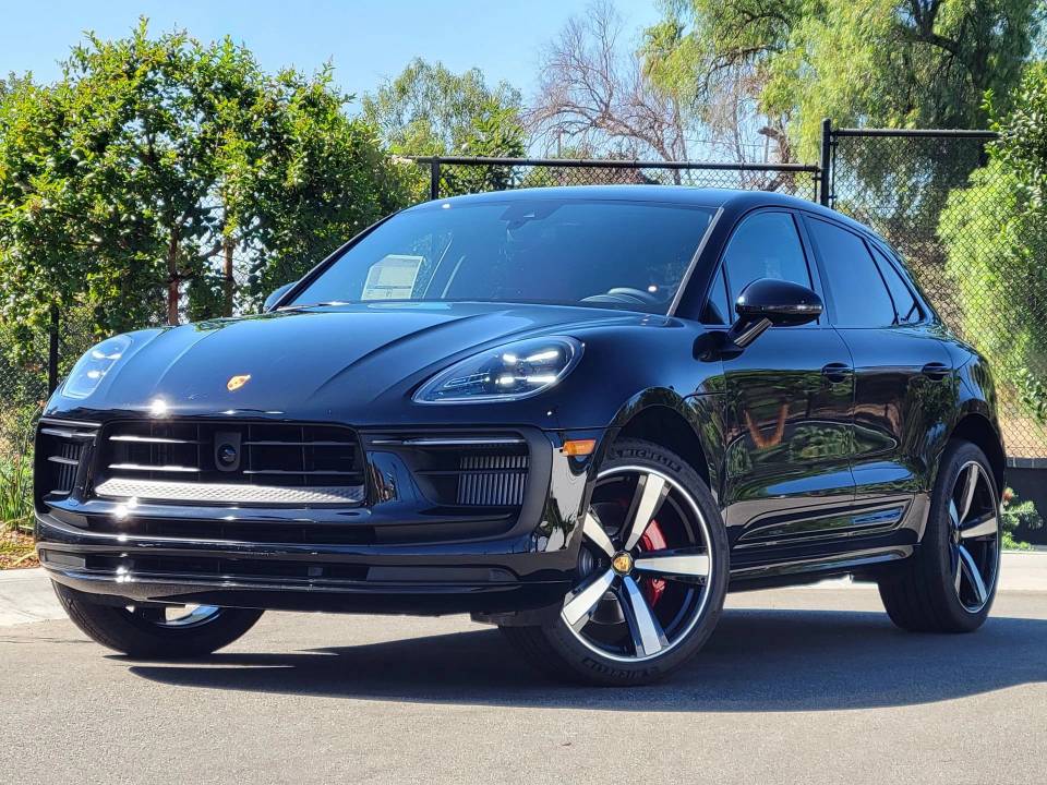 2026 Porsche Macan