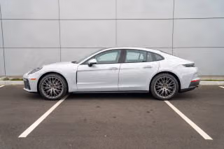 2026 Porsche Panamera Base - Photo 9