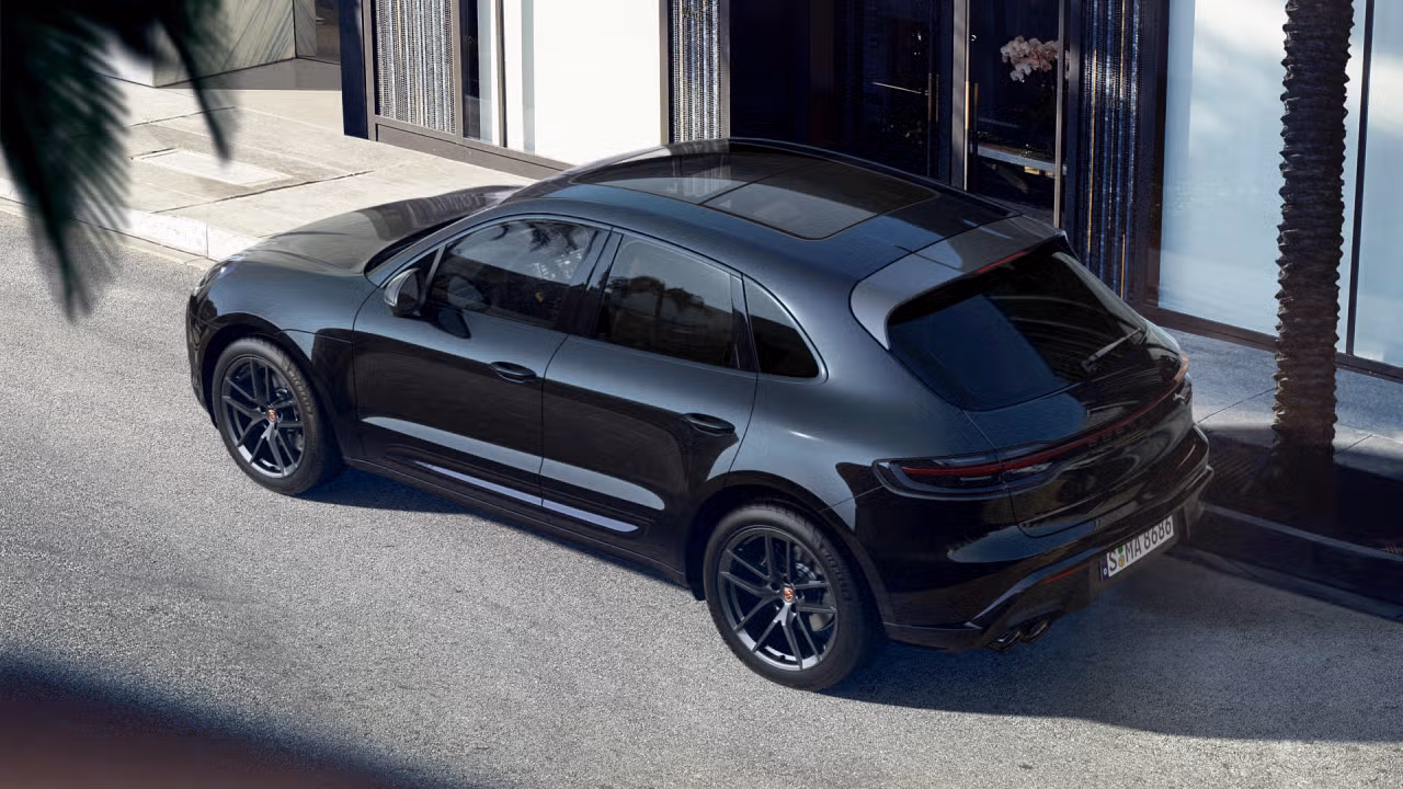 2023 Porsche Macan T (MY23)