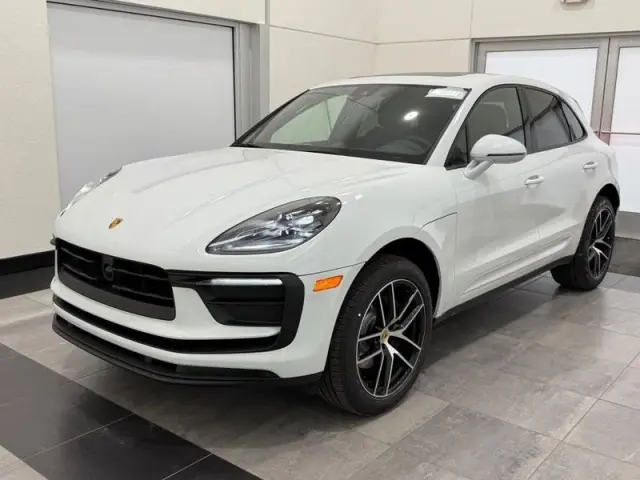 2026 Porsche Macan Base - Photo 6