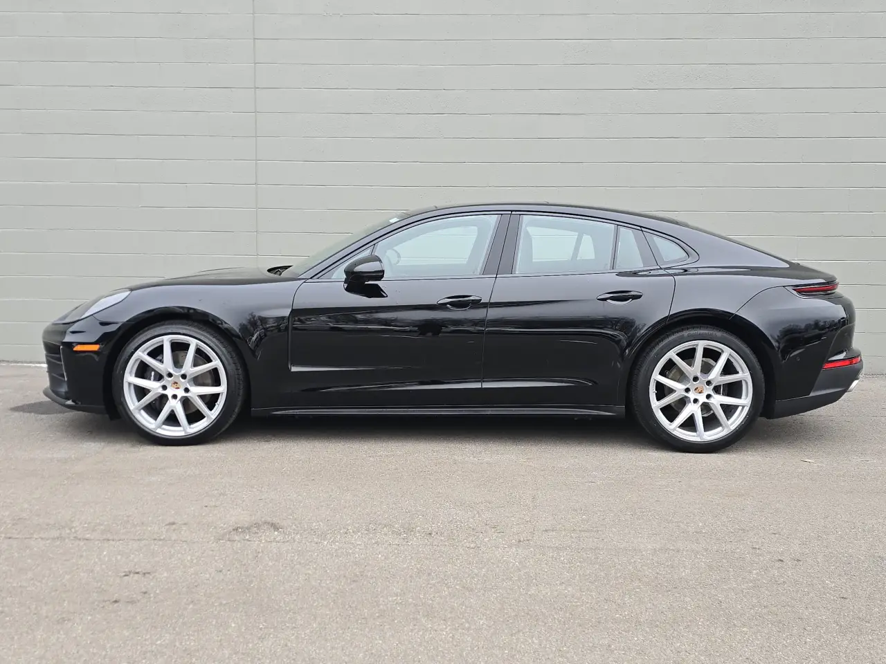 2026 Porsche Panamera Base - Photo 16