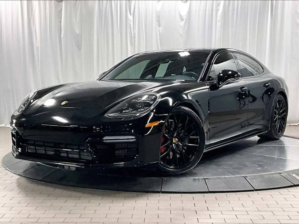 2019 Porsche Panamera GTS