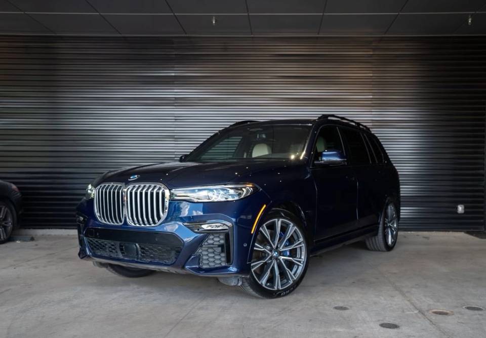 2022 BMW X7