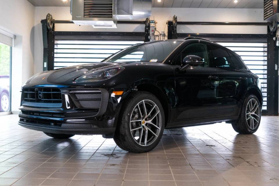 2026 Porsche Macan