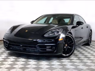 2023 Porsche Panamera 4 Platinum Edition's photo