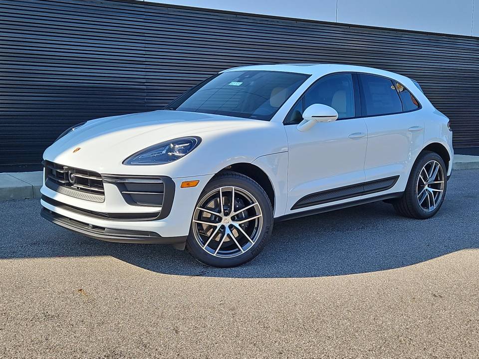 2026 Porsche Macan