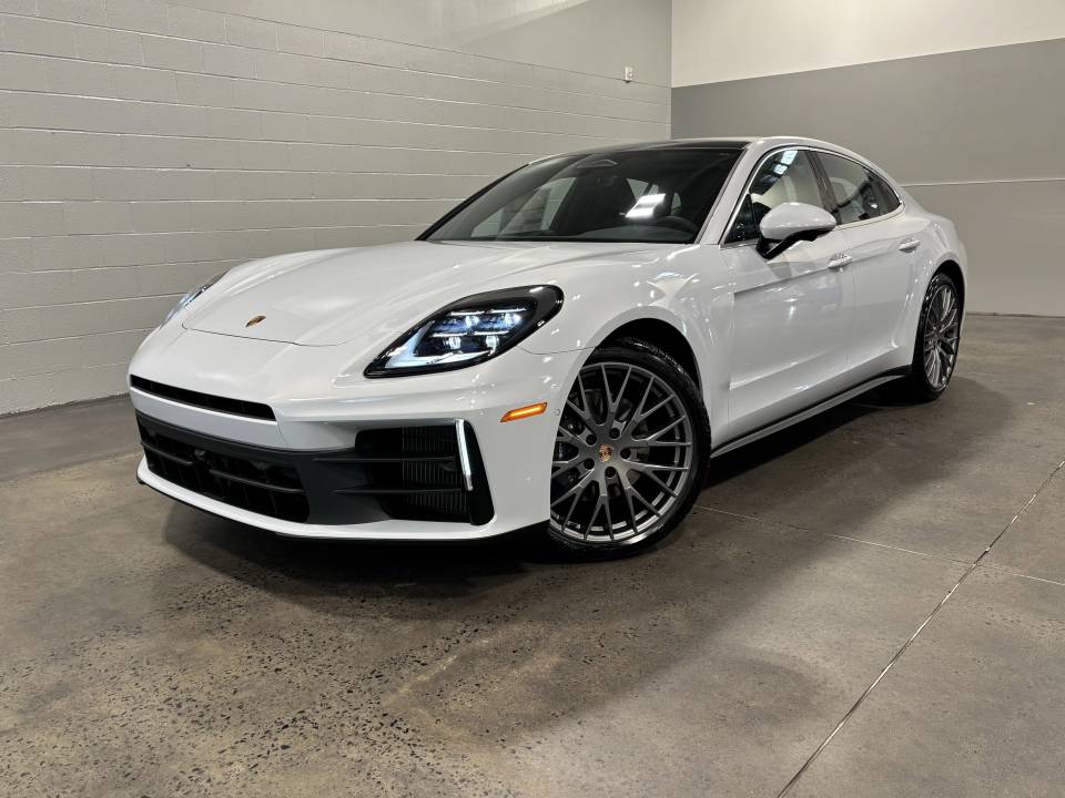 2026 Porsche Panamera