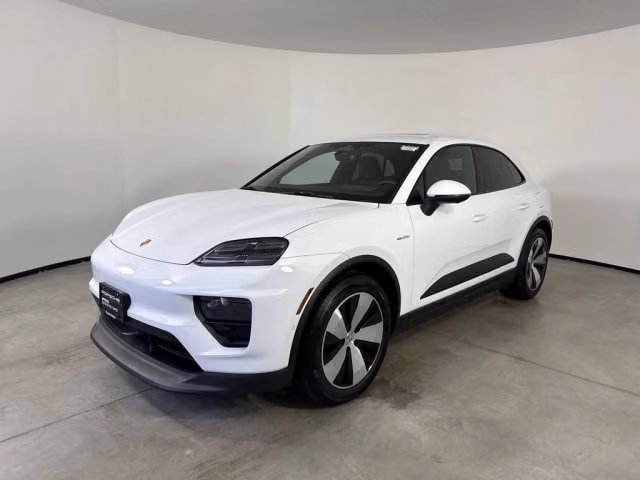 Used 2025 Porsche Macan Base with VIN WP1AA2XA7SL003535 for sale in Nashua, NH