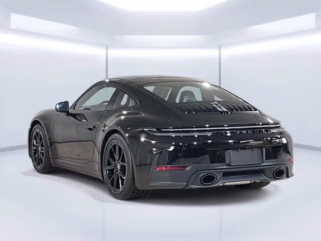 2025 Porsche 911 S - Photo 20