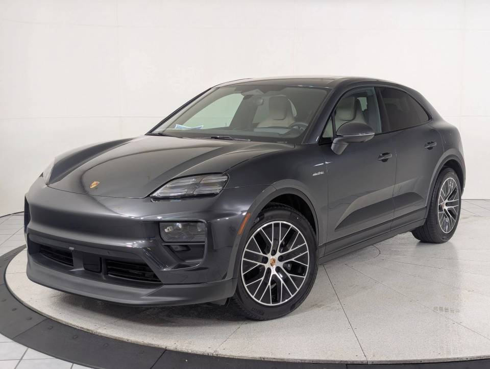 2026 Porsche Macan