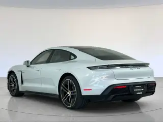 2026 Porsche Taycan GTS - Photo 21