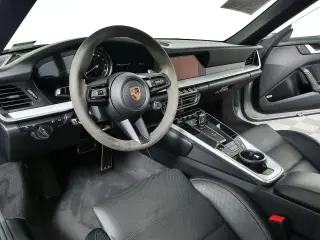 2024 Porsche 911 S - Photo 29