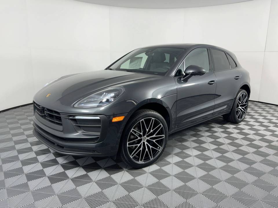 2026 Porsche Macan