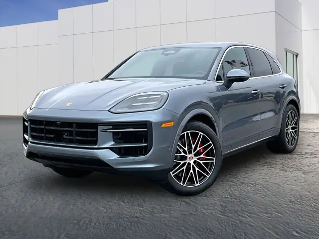 2026 Porsche Cayenne S - Photo 6