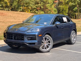 2026 Porsche Cayenne -'s photo