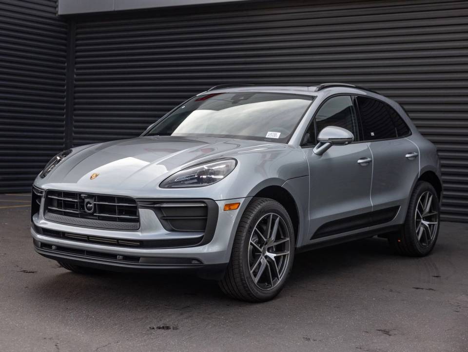 2026 Porsche Macan