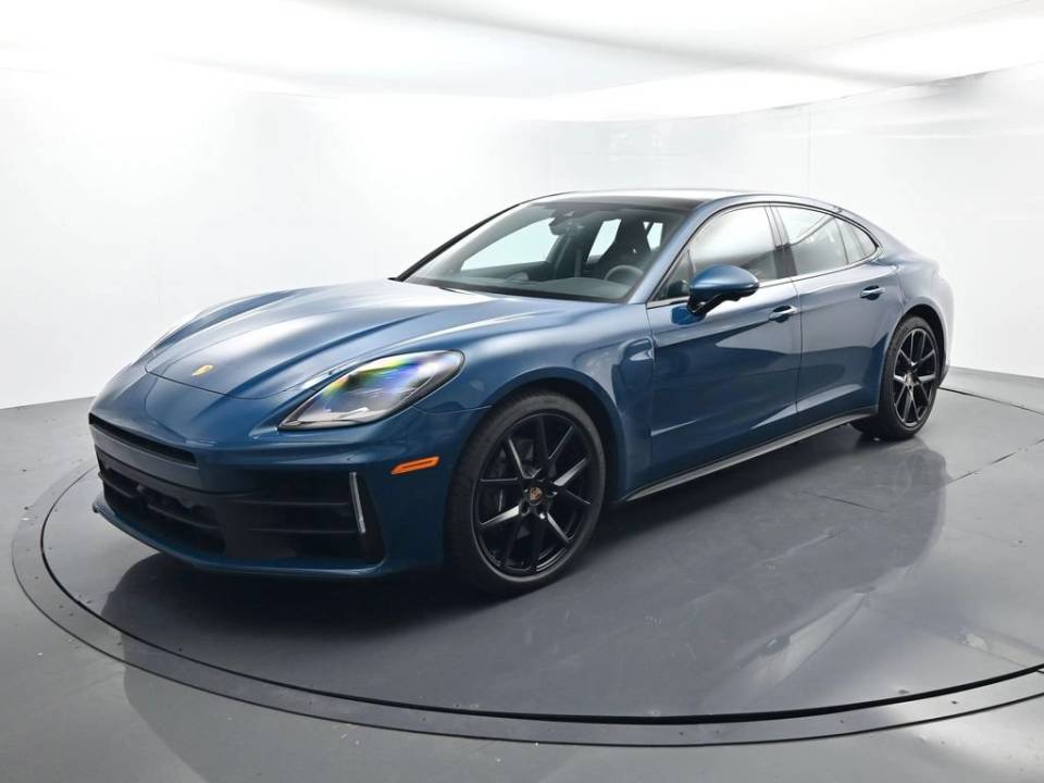 2026 Porsche Panamera