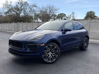 2026 Porsche Macan's photo