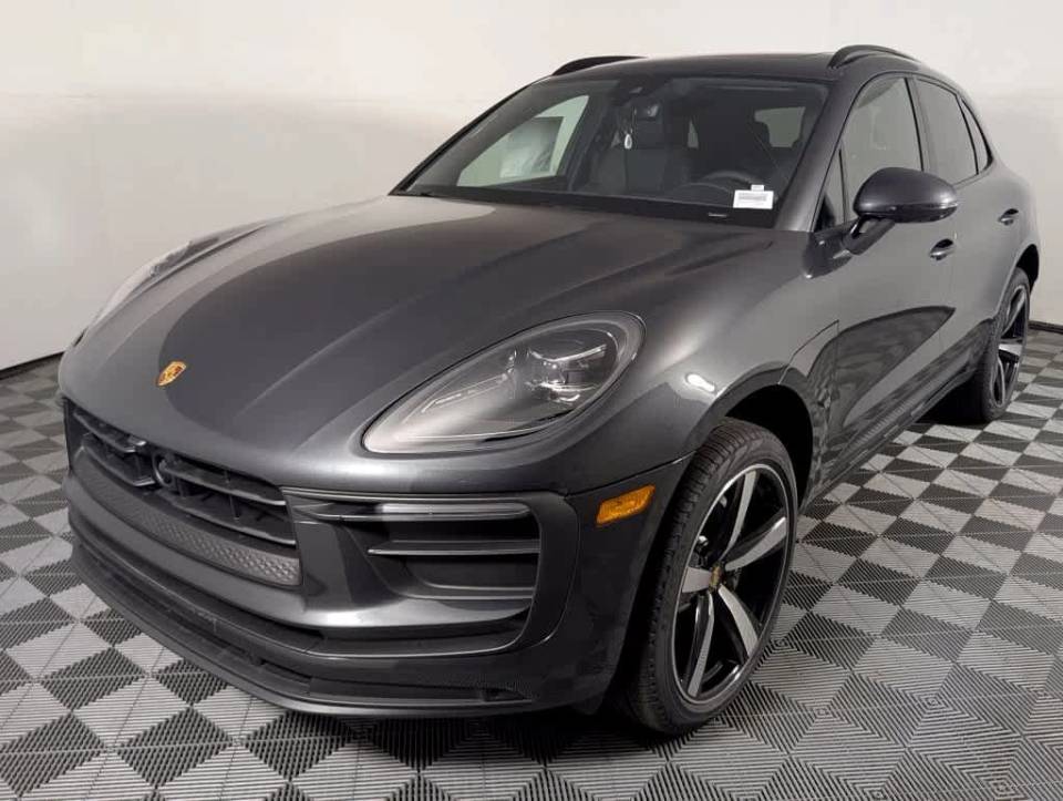 2026 Porsche Macan