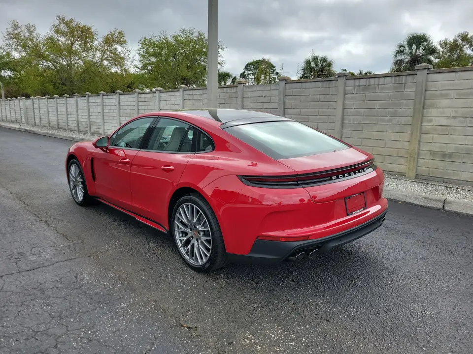 2026 Porsche Panamera Base - Photo 23