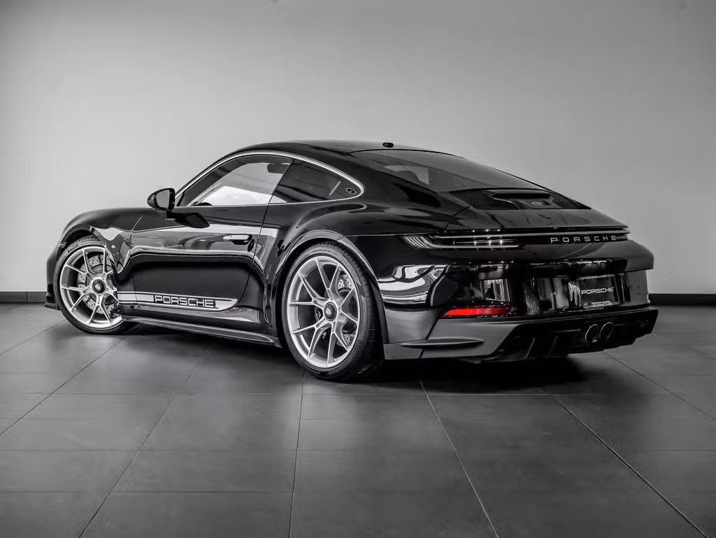 2022 Porsche 911 GT3 - Photo 20