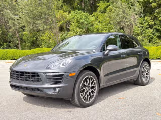 2017 Porsche Macan