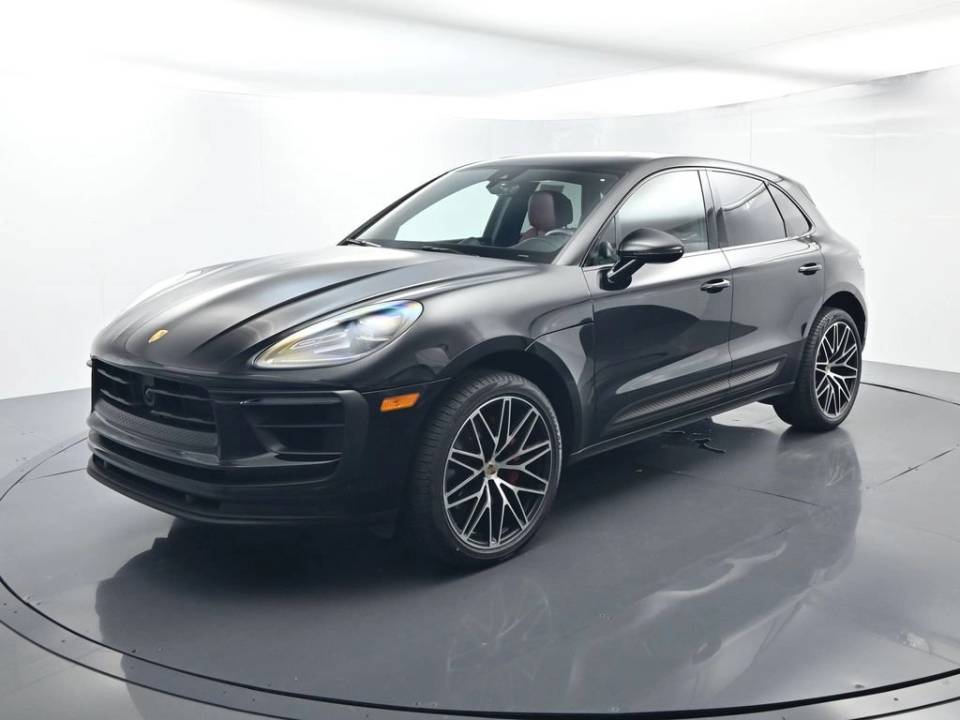 2023 Porsche Macan