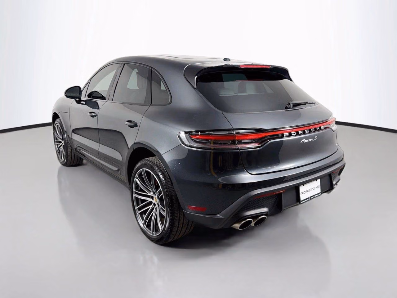 2026 Porsche Macan S - Photo 20