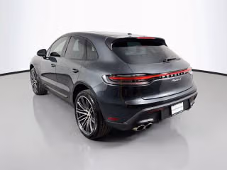 2026 Porsche Macan S - Photo 17