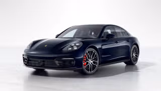 2023 Porsche Panamera 4S E-Hybrid's photo