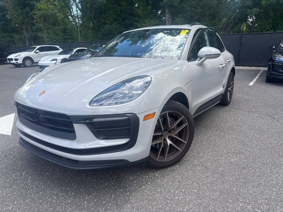 2023 Porsche Macan