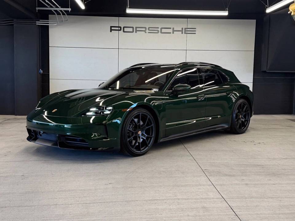 2025 Porsche Taycan