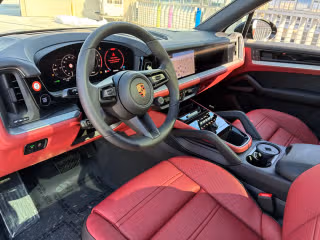 2026 Porsche Cayenne Base - Photo 25