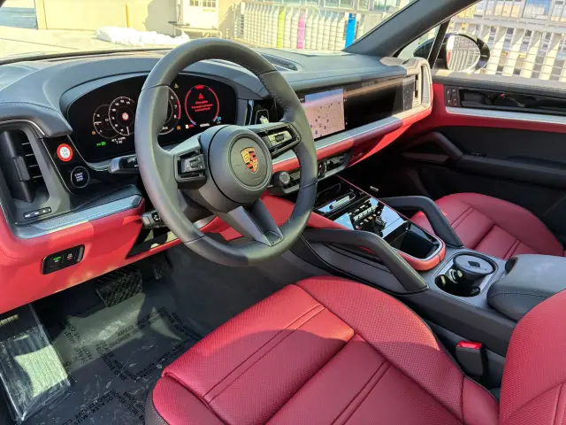 2026 Porsche Cayenne Base - Photo 30