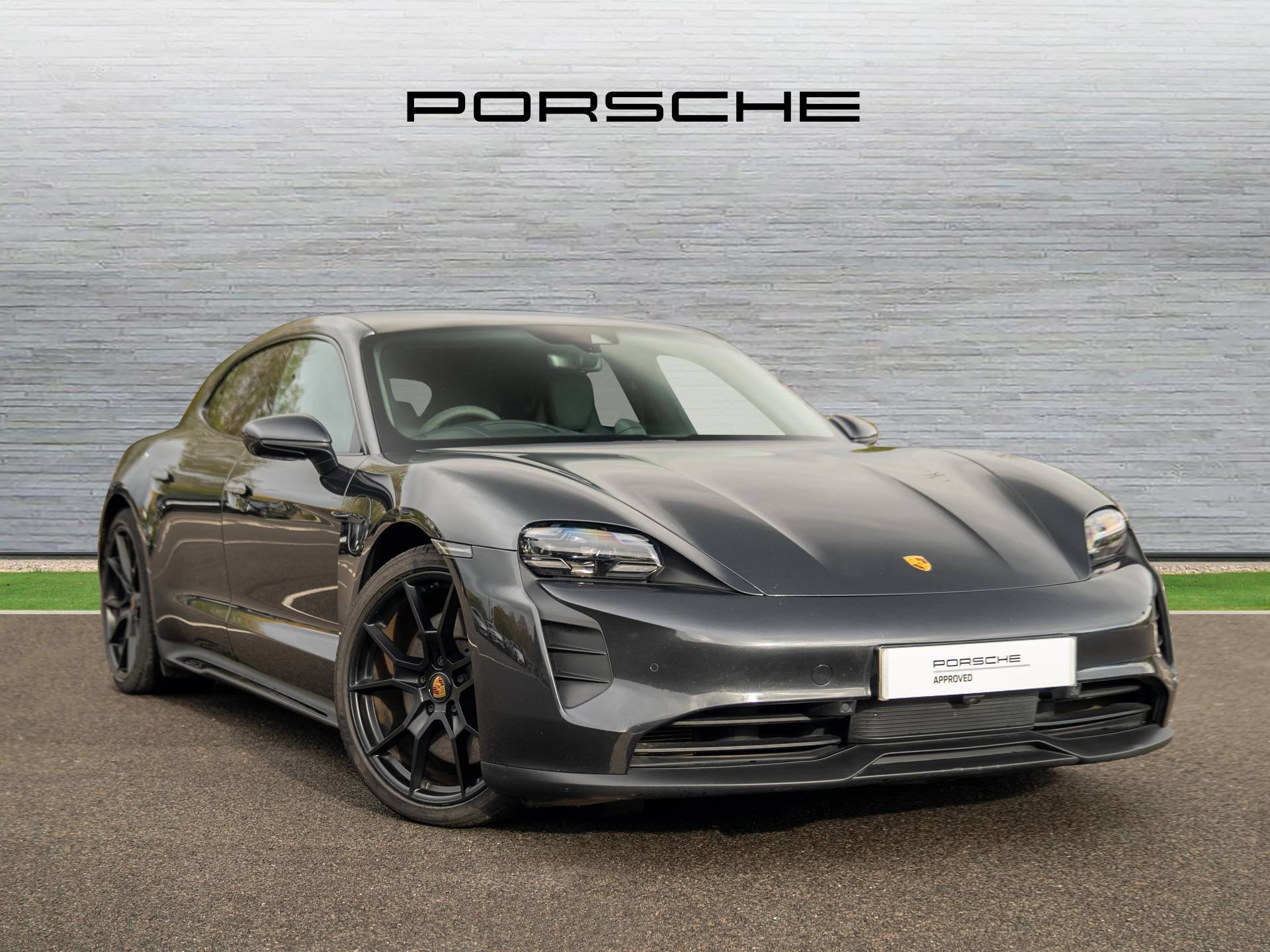 Taycan GTS Sport Turismo, photo 1 of 41