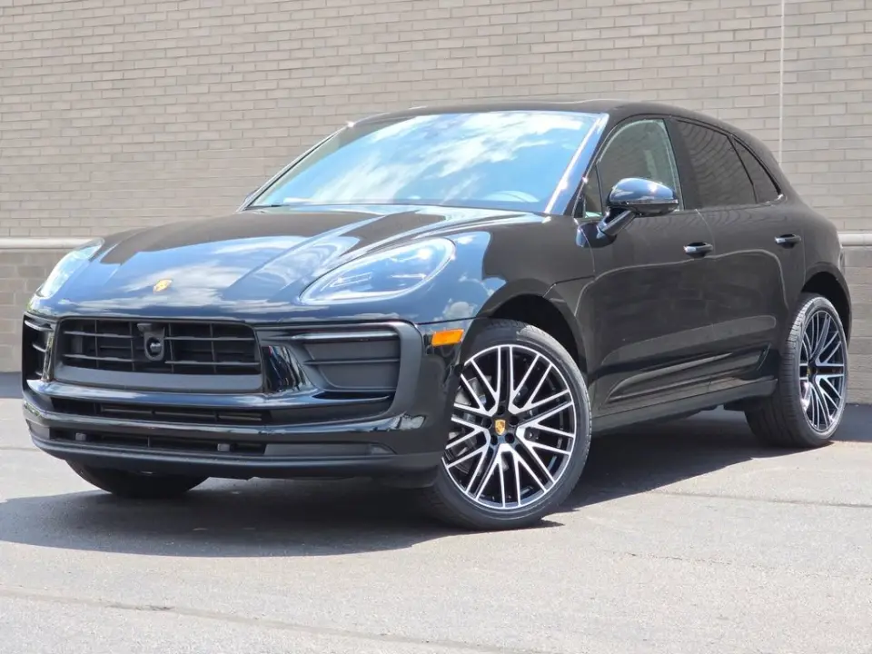 2025 Porsche Macan - Photo 7
