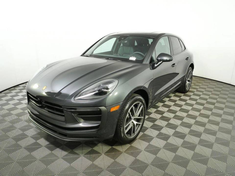 2026 Porsche Macan