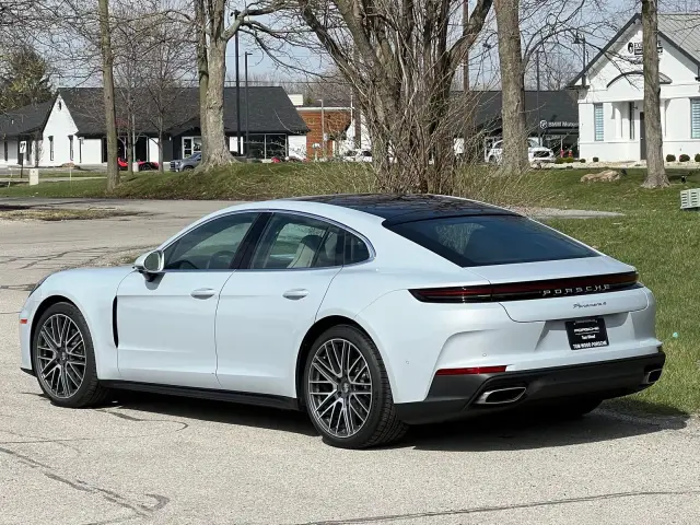 2026 Porsche Panamera Base - Photo 22